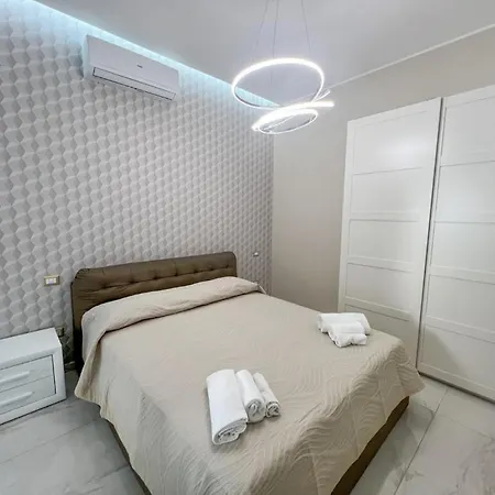 The House Of Evelyn Holiday home Catania